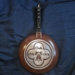 Club 1776 Liberty Bell 8.5 Skillet Vintage Bicentennial USA Fry Pan Harvest Gold